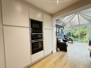 Kitchen- click for photo gallery